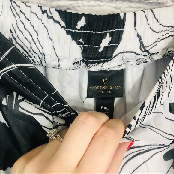 _💙2/$40💙Worthington Floral Printed Maxi Skirt Petite XL - Picture 3 of 16